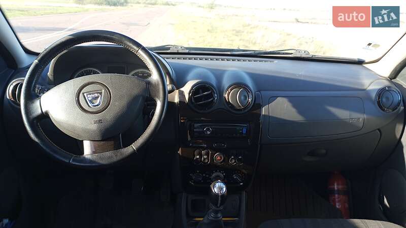 Позашляховик / Кросовер Dacia Duster 2011 в Дубровиці фото 2 Позашляховик / Кросовер Dacia Duster 2011 в Дубровиці