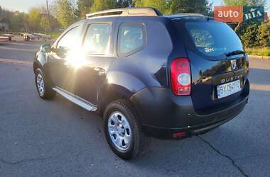 Внедорожник / Кроссовер Dacia Duster 2013 в 