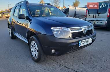 Внедорожник / Кроссовер Dacia Duster 2013 в 