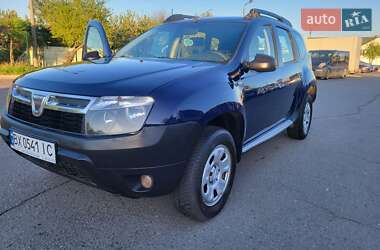 Внедорожник / Кроссовер Dacia Duster 2013 в 