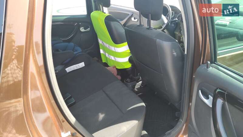 Позашляховик / Кросовер Dacia Duster 2010 в Рівному