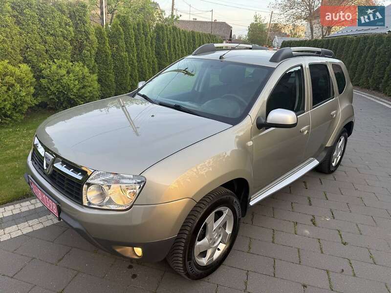 Dacia Duster 2011