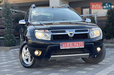 Внедорожник / Кроссовер Dacia Duster 2013 в 