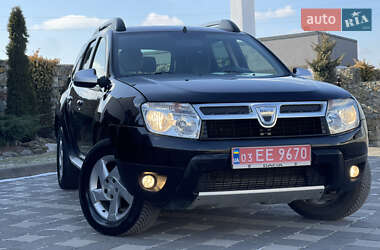 Внедорожник / Кроссовер Dacia Duster 2013 в 