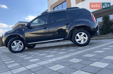 Внедорожник / Кроссовер Dacia Duster 2013 в 