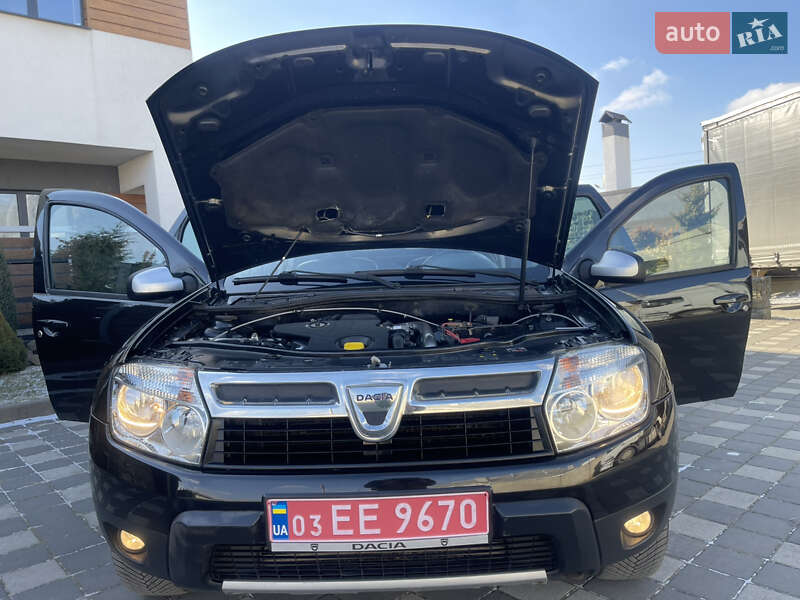 Внедорожник / Кроссовер Dacia Duster 2013 в Стрые