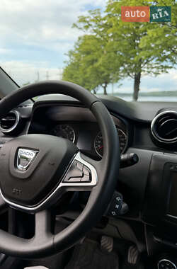 Внедорожник / Кроссовер Dacia Duster 2021 в 