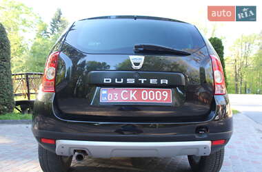 Позашляховик / Кросовер Dacia Duster 2011 в 