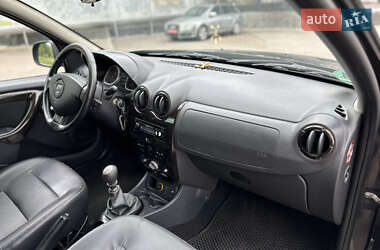 Внедорожник / Кроссовер Dacia Duster 2010 в 
