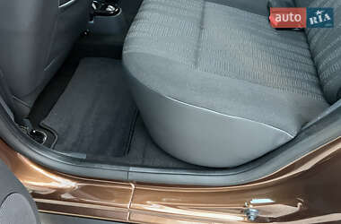 Внедорожник / Кроссовер Dacia Duster 2011 в 