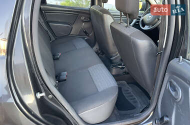 Внедорожник / Кроссовер Dacia Duster 2011 в 