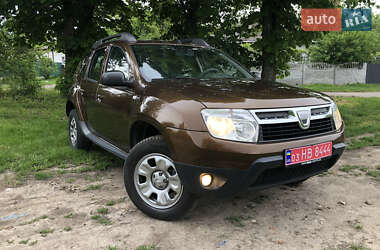 Внедорожник / Кроссовер Dacia Duster 2011 в Каменке