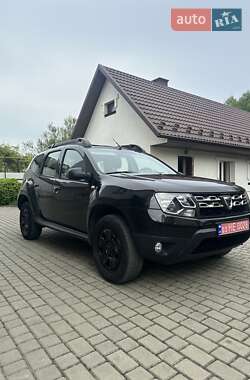 Внедорожник / Кроссовер Dacia Duster 2014 в 