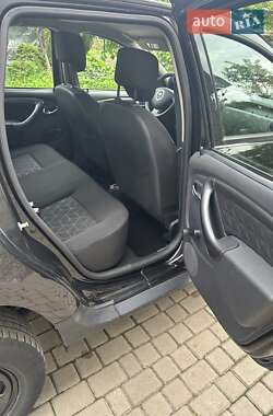 Внедорожник / Кроссовер Dacia Duster 2014 в 