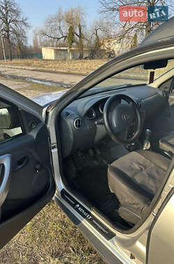 Внедорожник / Кроссовер Dacia Duster 2012 в 