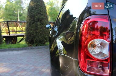 Внедорожник / Кроссовер Dacia Duster 2011 в 
