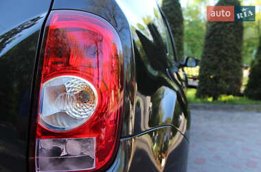 Внедорожник / Кроссовер Dacia Duster 2011 в 