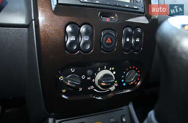 Внедорожник / Кроссовер Dacia Duster 2011 в 