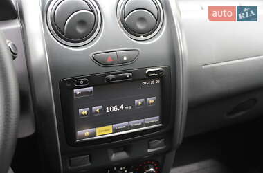 Позашляховик / Кросовер Dacia Duster 2015 в 