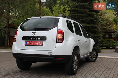 Позашляховик / Кросовер Dacia Duster 2015 в 