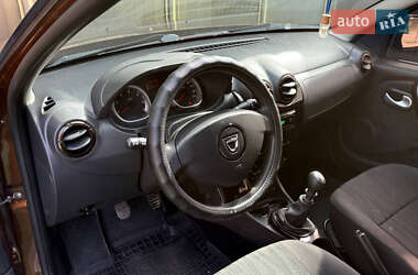 Внедорожник / Кроссовер Dacia Duster 2011 в 