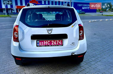 Внедорожник / Кроссовер Dacia Duster 2012 в 
