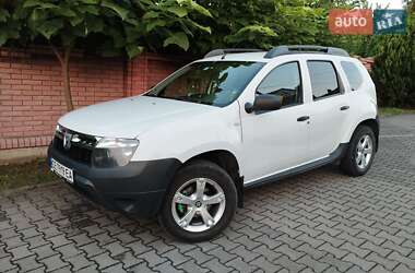 Позашляховик / Кросовер Dacia Duster 2010 в Чернівцях