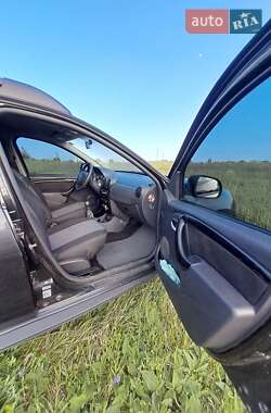 Внедорожник / Кроссовер Dacia Duster 2010 в 
