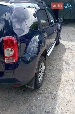 Внедорожник / Кроссовер Dacia Duster 2010 в 