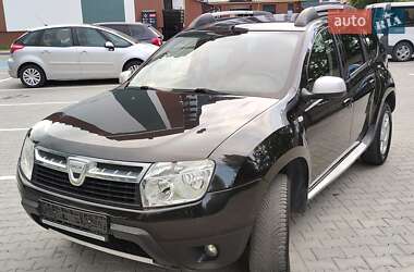 Внедорожник / Кроссовер Dacia Duster 2011 в 