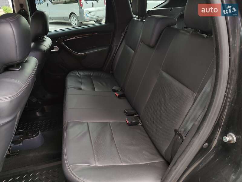Позашляховик / Кросовер Dacia Duster 2011 в Ковелі