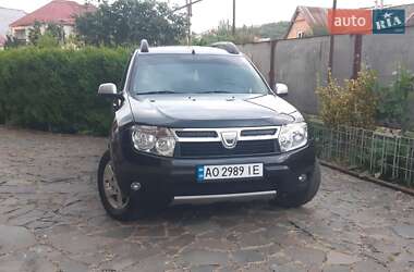 Позашляховик / Кросовер Dacia Duster 2011 в Мукачевому