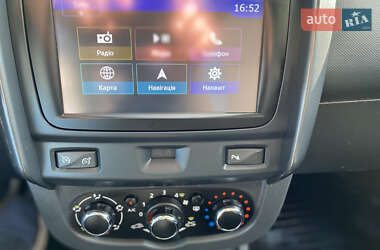 Внедорожник / Кроссовер Dacia Duster 2015 в 
