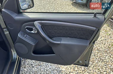 Внедорожник / Кроссовер Dacia Duster 2014 в 