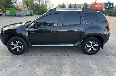 Внедорожник / Кроссовер Dacia Duster 2015 в 