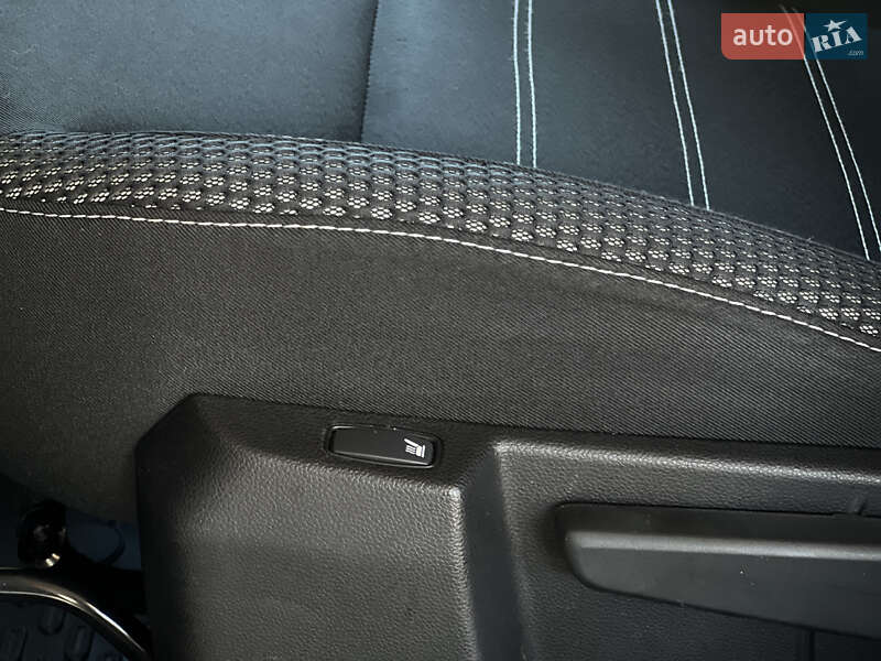 Внедорожник / Кроссовер Dacia Duster 2018 в Ужгороде