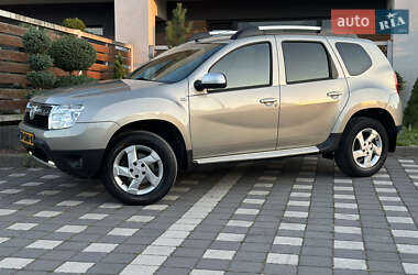 Внедорожник / Кроссовер Dacia Duster 2011 в 