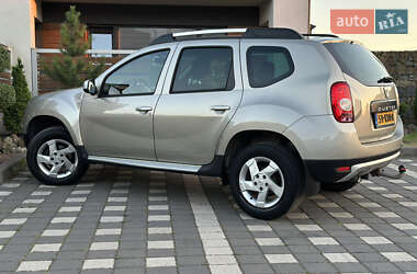 Внедорожник / Кроссовер Dacia Duster 2011 в 