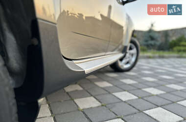 Внедорожник / Кроссовер Dacia Duster 2011 в 