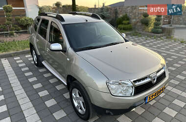 Внедорожник / Кроссовер Dacia Duster 2011 в 