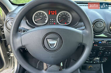 Внедорожник / Кроссовер Dacia Duster 2011 в 
