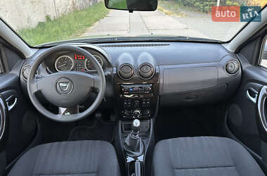 Внедорожник / Кроссовер Dacia Duster 2011 в 