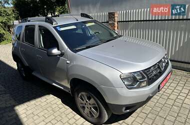 Позашляховик / Кросовер Dacia Duster 2014 в 