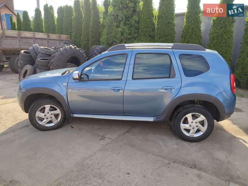 Dacia Duster 2011