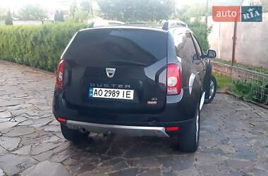 Внедорожник / Кроссовер Dacia Duster 2011 в 