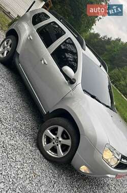 Внедорожник / Кроссовер Dacia Duster 2010 в 
