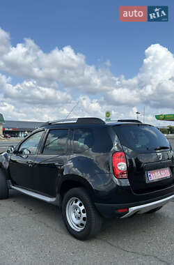 Внедорожник / Кроссовер Dacia Duster 2011 в 