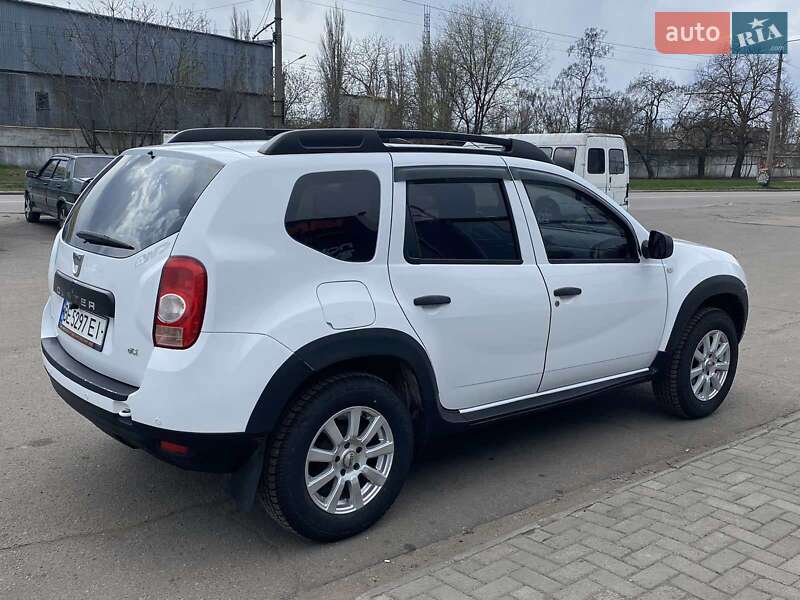 Внедорожник / Кроссовер Dacia Duster 2011 в Николаеве