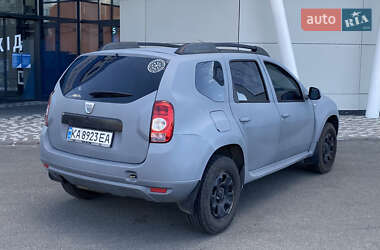 Внедорожник / Кроссовер Dacia Duster 2010 в 