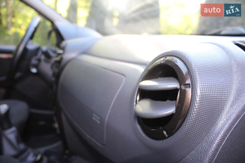 Внедорожник / Кроссовер Dacia Duster 2011 в Трускавце